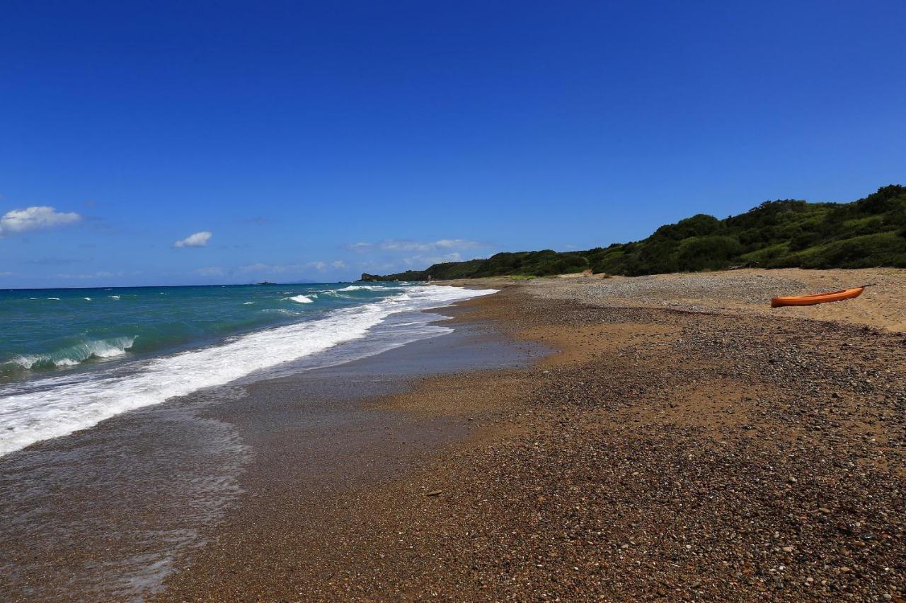 Analipsi Beach Front Villas - Happy Rentals Kastron  Экстерьер фото